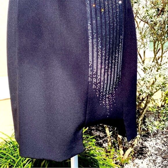 NEW VERSACE V-NECK EMBELLISHED BODICE MINI SHEATH DRESS 42=US M/S… - Picture 11 of 16